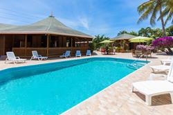 Peter Hart Windsurf Masterclass Clinic - Tobago, Caribbean. Shepherds Inn swimming pool.